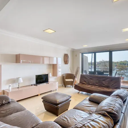 3br In With Harbour Views And Terrace * Sliema
