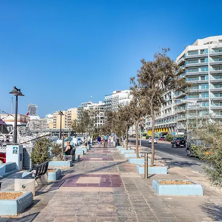 Апартаменты 3br In With Harbour Views And Terrace *